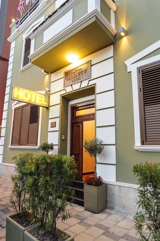 Hotel Serenity Tirana Eksteriør billede
