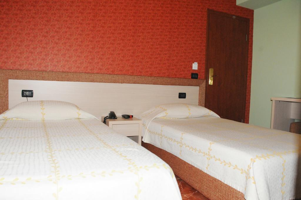 Hotel Serenity Tirana Eksteriør billede