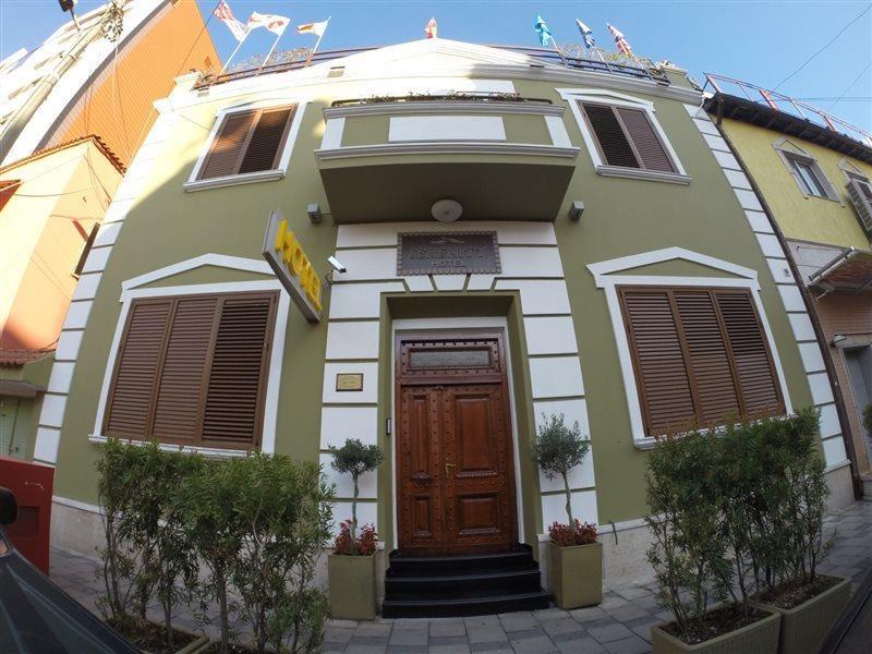 Hotel Serenity Tirana Eksteriør billede